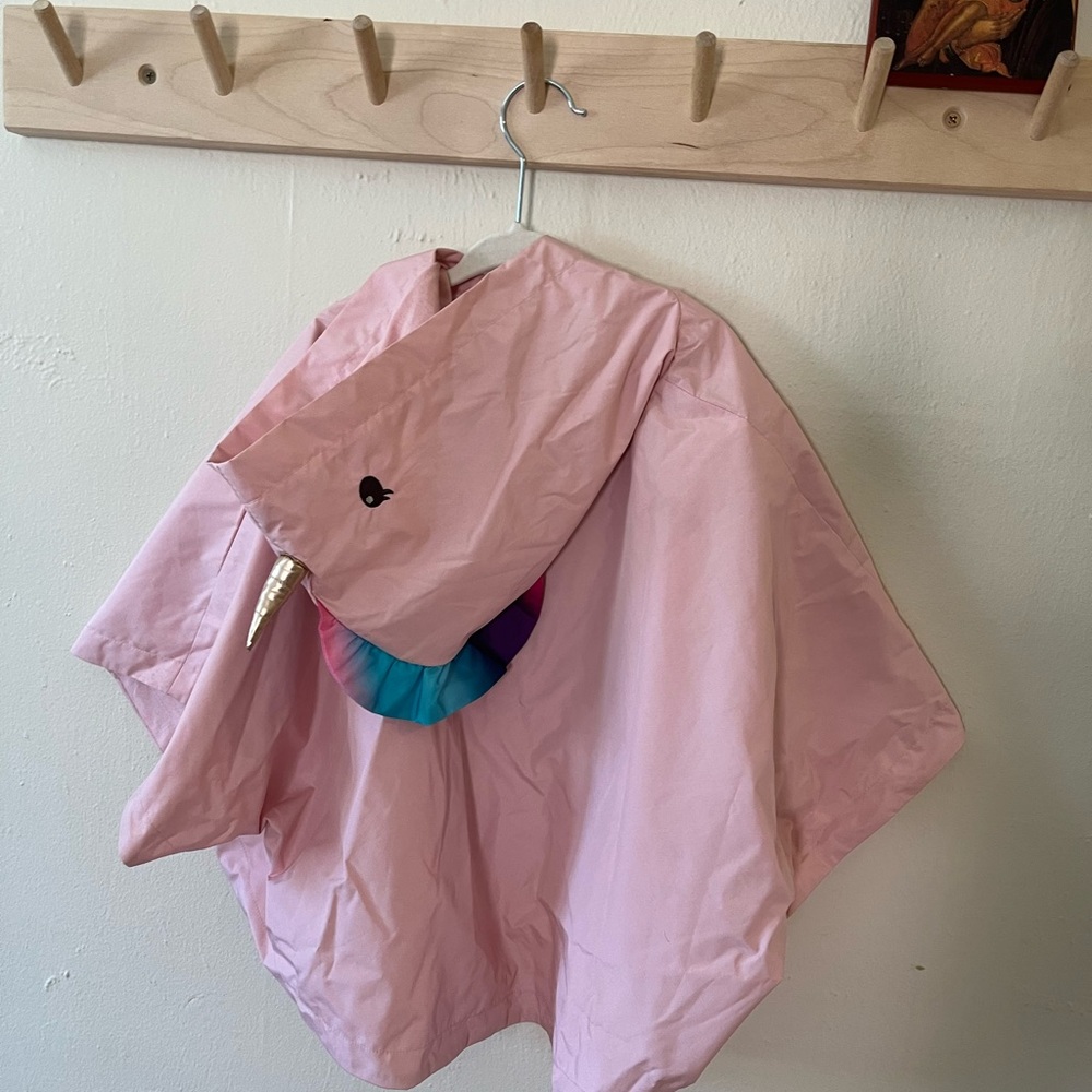 London Fog unicorn rain poncho 2t